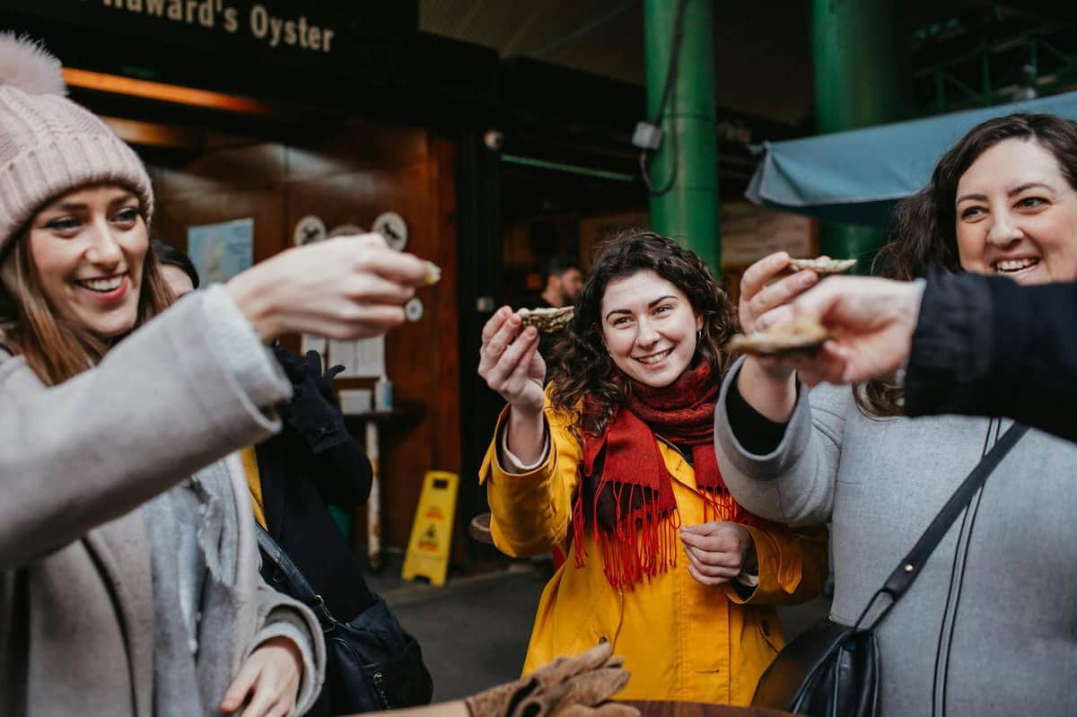London: Borough Market & Southwark Guided Food Tour + Tastings Ultimate London Food Tour