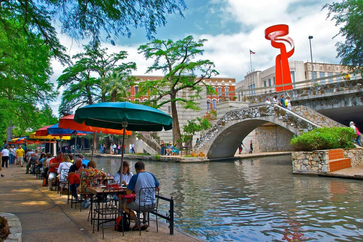 San Antonio Riverwalk Food Tour