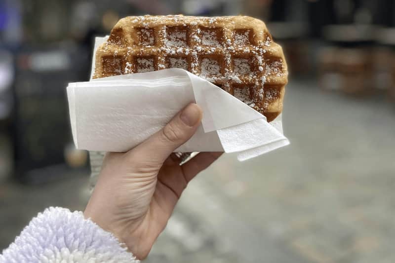 Brussels: Secret Food Tour Waffle