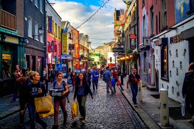 Wunderschöne Straße in Dublin